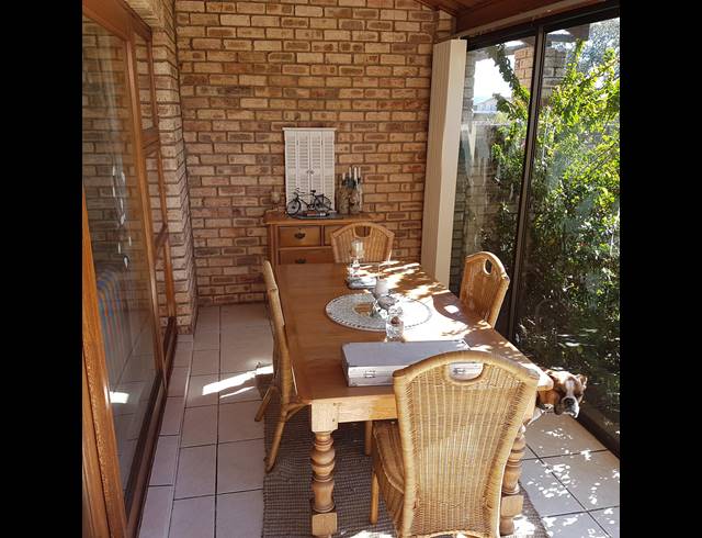 3 BEDROOM TOWNHOUSE RENTED IN GREENACRES